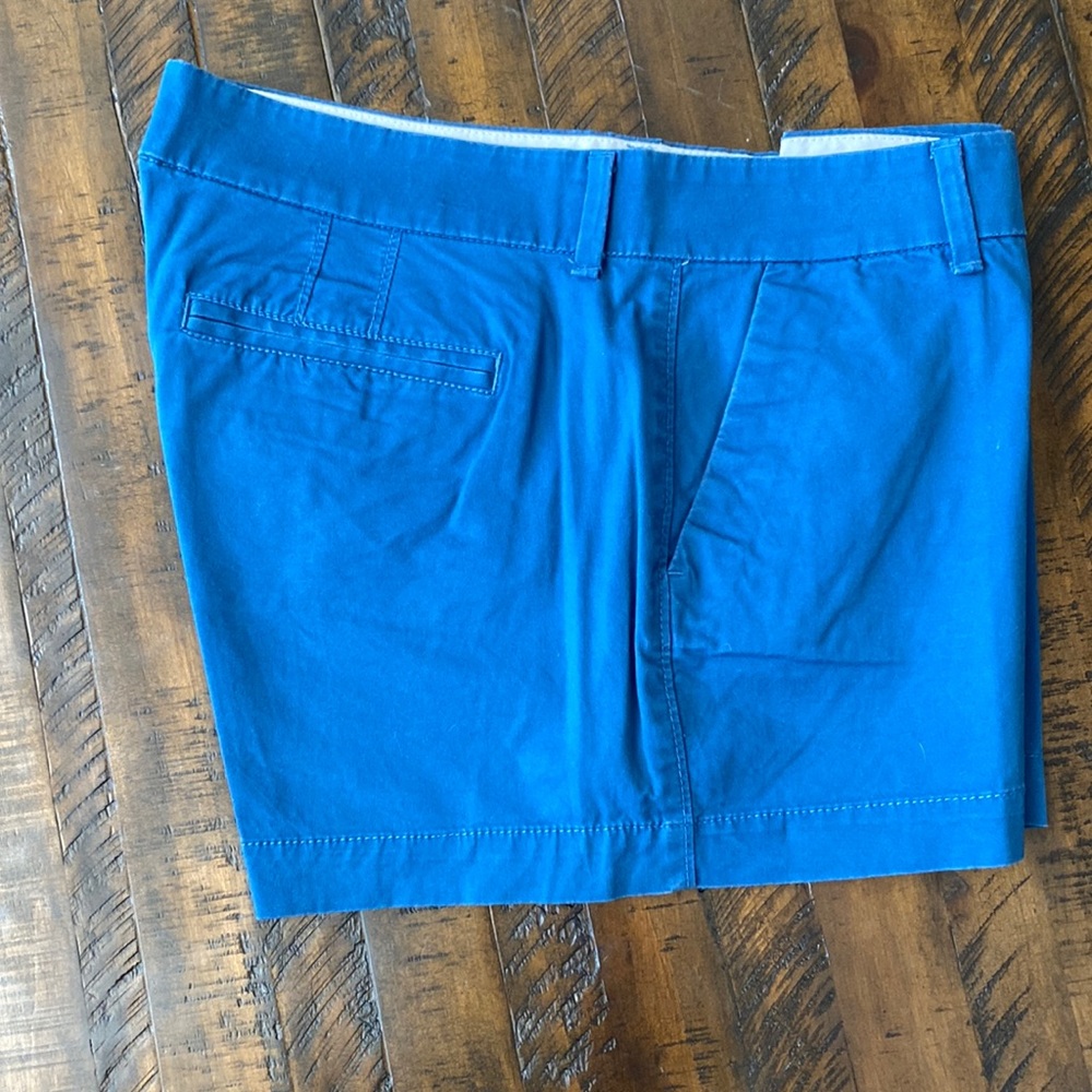 Old Navy 3 1/2 inch seam shorts, size 8, like a Smokey blue